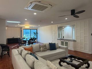 出租 4 卧室 公寓式住宅 在 Khlong Toei, 曼谷