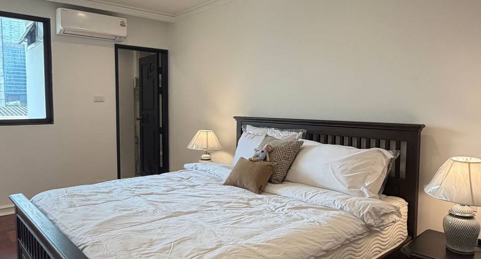 For rent 4 ベッドルーム apartment in Khlong Toei, Bangkok