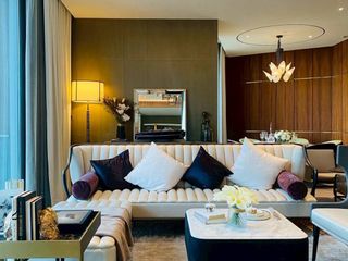 For rent そして for sale 3 ベッドルーム condo in Khlong San, Bangkok