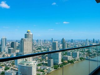 For rent そして for sale 3 ベッドルーム condo in Khlong San, Bangkok