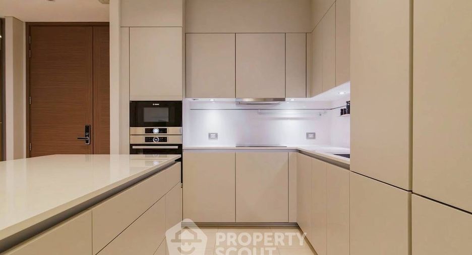 For rent そして for sale 2 ベッドルーム condo in Pathum Wan, Bangkok