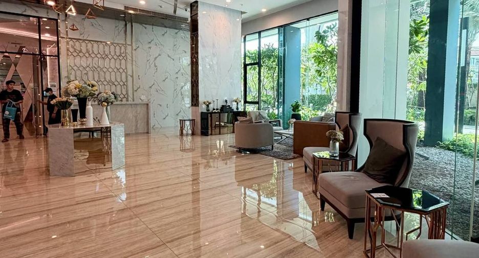 For rent 1 bed condo in Khlong San, Bangkok