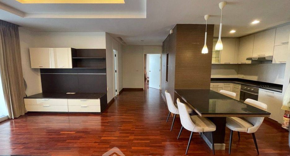 Condo en alquiler de 2 habitaciones en Khlong Toei, Bangkok