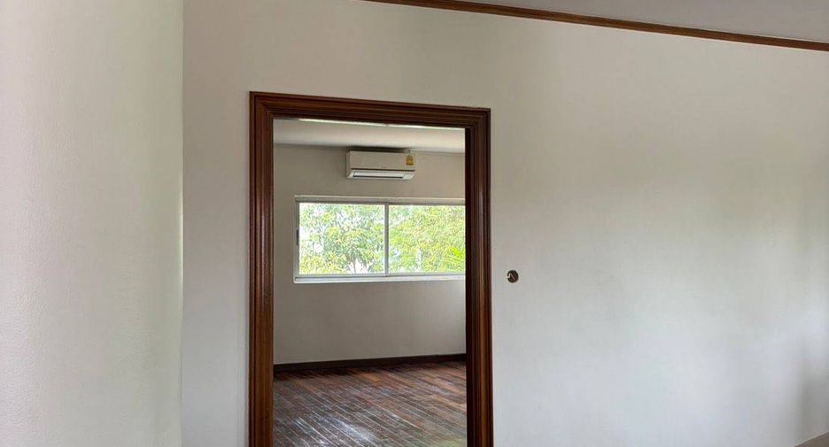 出租 4 卧室 独立屋 在 Suan Luang, 曼谷