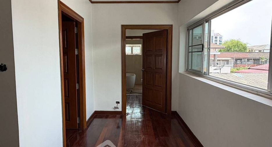 出租 4 卧室 独立屋 在 Suan Luang, 曼谷