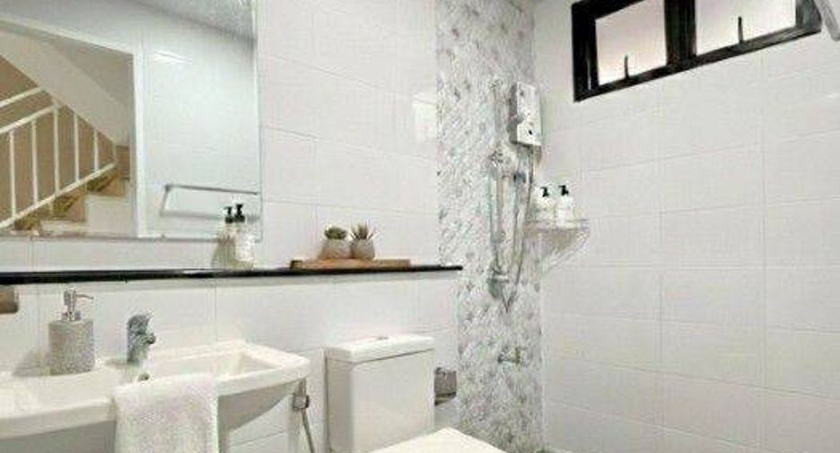 Продажа 4 спальни дом в Нонг Кхаем, Бангкок