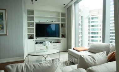 For sale 3 bedrooms condo in Sathon, Bangkok