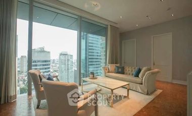 Condo en venta de 3 habitaciones en Sathon, Bangkok