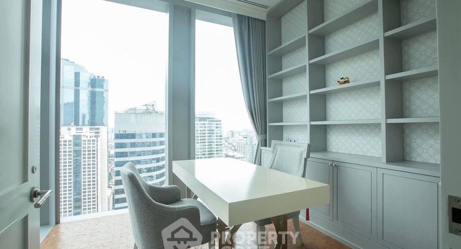 For sale 3 bedrooms condo in Sathon, Bangkok