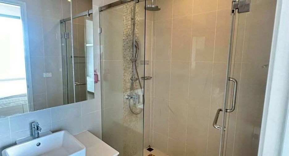 Condo en alquiler de 1 habitaciones en Watthana, Bangkok