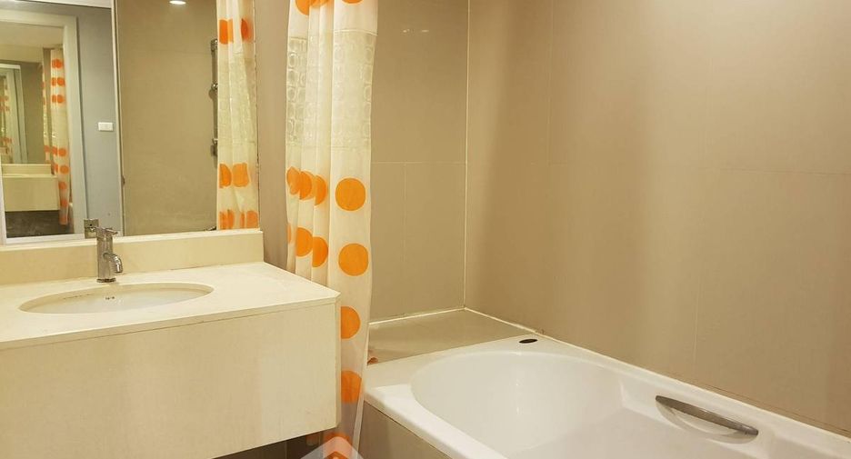 Wohnung zur Miete mit 2 Zimmer in Khlong Toei, Bangkok