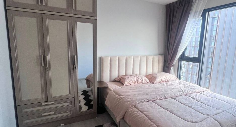 Condo en alquiler de 2 habitaciones en Phra Khanong, Bangkok