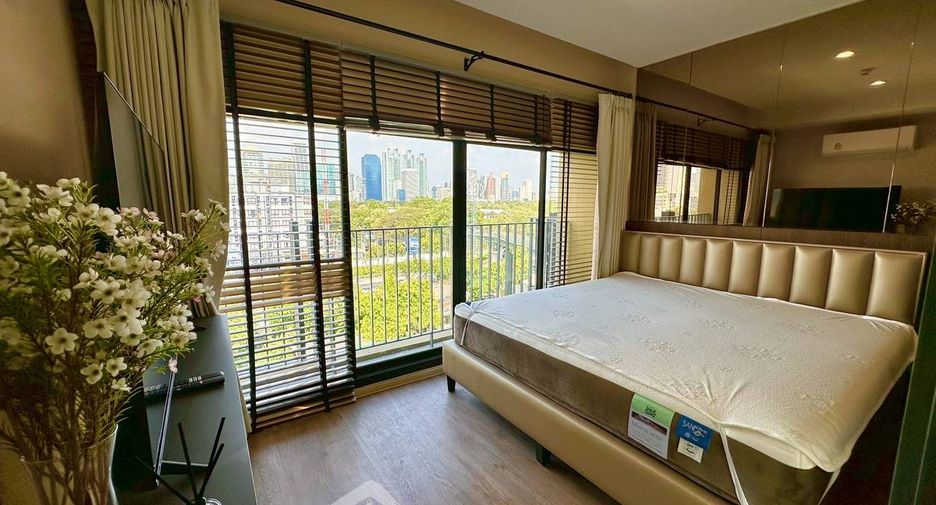 À louer 1 chambre condo à Pathum Wan, Bangkok
