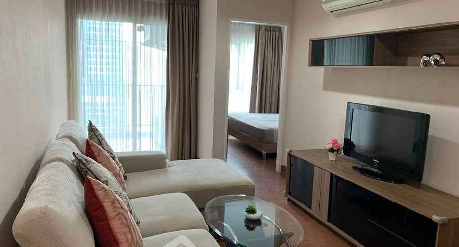 For rent 1 bed condo in Huai Khwang, Bangkok