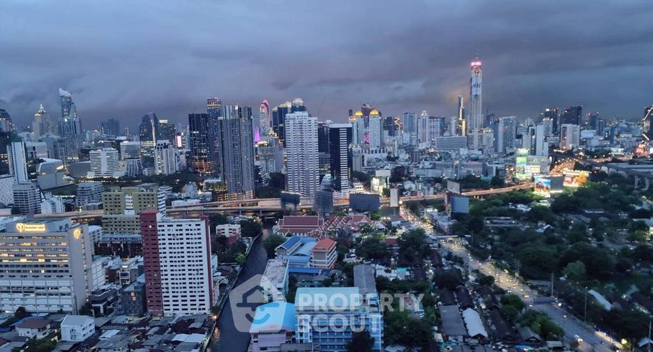 Condo en alquiler de 2 habitaciones en Watthana, Bangkok