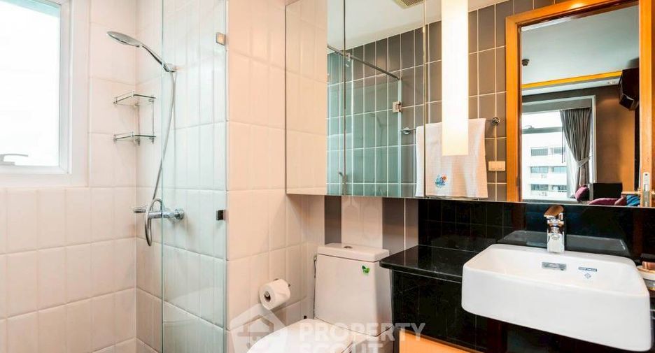 Condo en alquiler de 2 habitaciones en Watthana, Bangkok