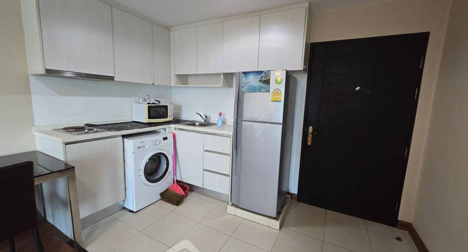 For rent 1 bed condo in Huai Khwang, Bangkok