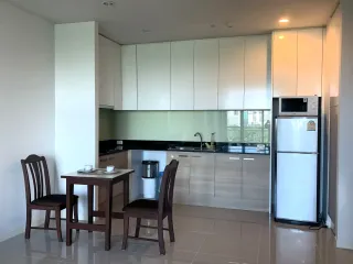 À louer 1 chambre condo à Watthana, Bangkok
