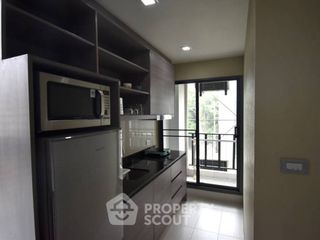 Apartment zur Miete mit 2 Zimmer in Khlong Toei, Bangkok