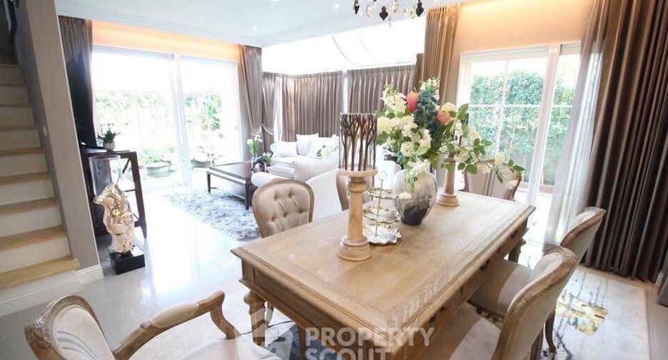 Casa en alquiler de 4 habitaciones en Bueng Kum, Bangkok
