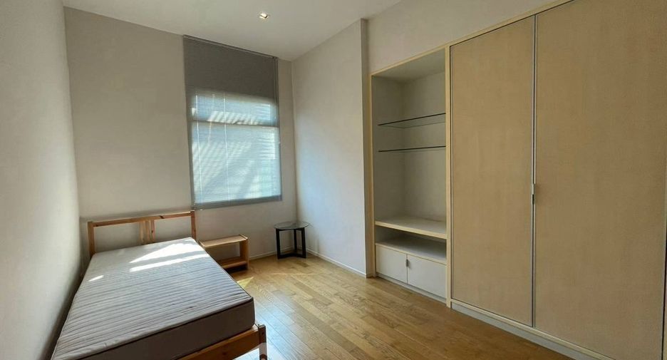 Wohnung zur Miete mit 2 Zimmer in Khlong Toei, Bangkok