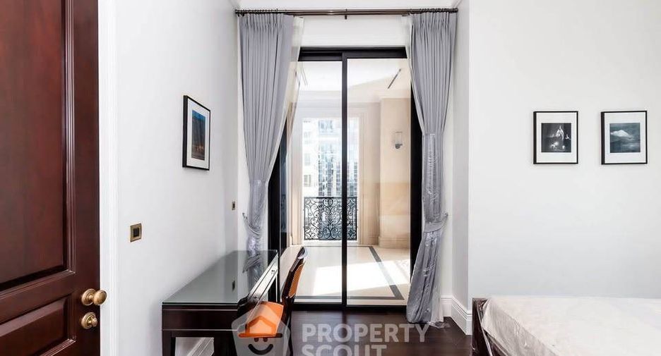 Condo en alquiler de 2 habitaciones en Pathum Wan, Bangkok