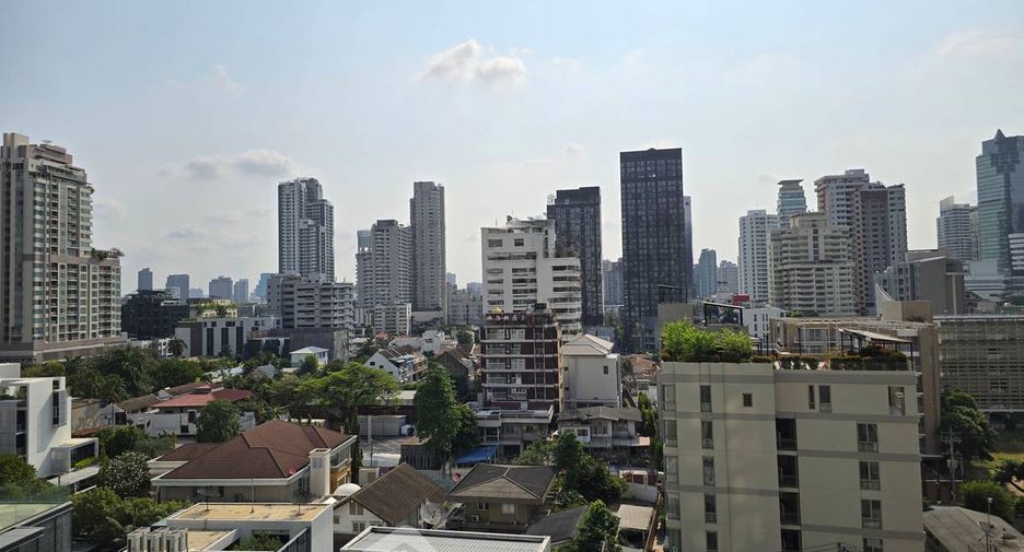 Condo en alquiler de 1 habitaciones en Khlong Toei, Bangkok