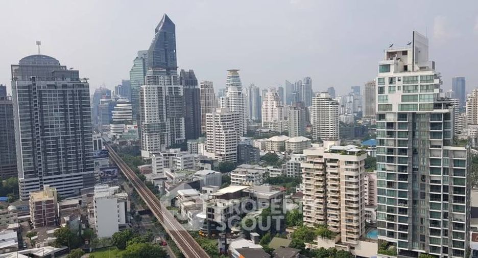 出租 2 卧室 公寓 在 Khlong Toei, 曼谷