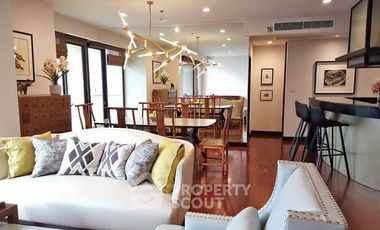For rent 2 bedrooms condo in Khlong San, Bangkok