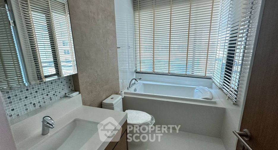 Wohnung zur Miete mit 2 Zimmer in Khlong Toei, Bangkok