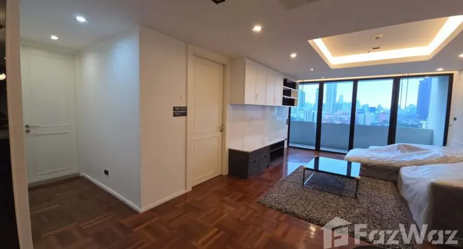 Wohnung zum Kauf mit 1 Zimmer in Khlong Toei, Bangkok