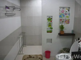 For rent 2 bedrooms condo in Phra Khanong, Bangkok