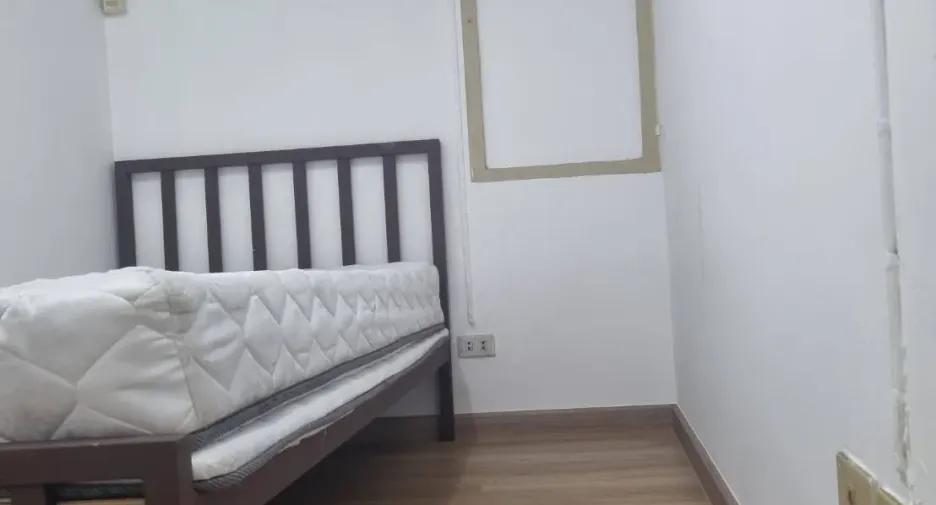 For rent 4 ベッドルーム townhouse in Watthana, Bangkok