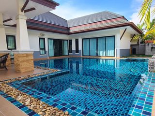 For Rent 3 Bedroom Villa In Bang Lamung, Chonburi