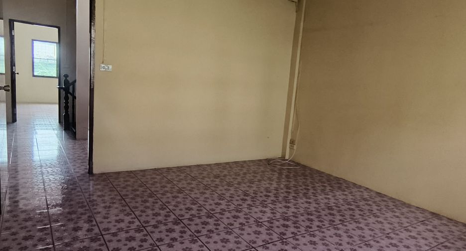 Reihenhaus zum Kauf mit 3 Zimmer in Bang Khen, Bangkok