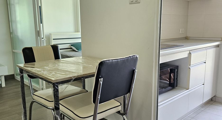 À louer et à vendre 1 chambre condo à Huai Khwang, Bangkok