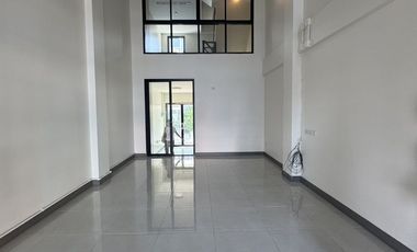 Аренда офис в Mueang Chiang Mai, Чианг Маи