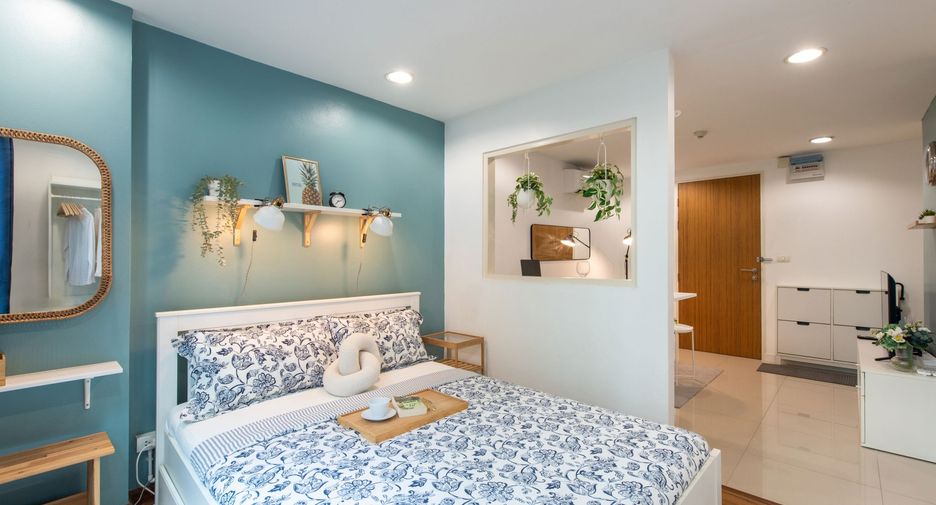 For sale 1 bed condo in Khlong Toei, Bangkok