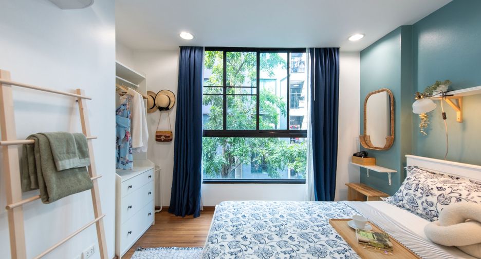 For sale 1 bed condo in Khlong Toei, Bangkok