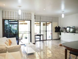 Reihenhaus zur Miete mit 4 Zimmer in Suan Luang, Bangkok