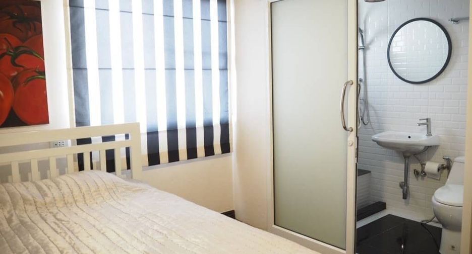 For rent 4 bedrooms townhouse in Suan Luang, Bangkok