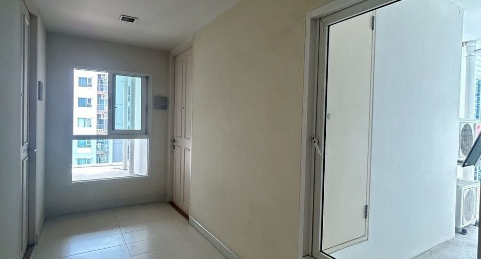 À louer studio condo à Thon Buri, Bangkok