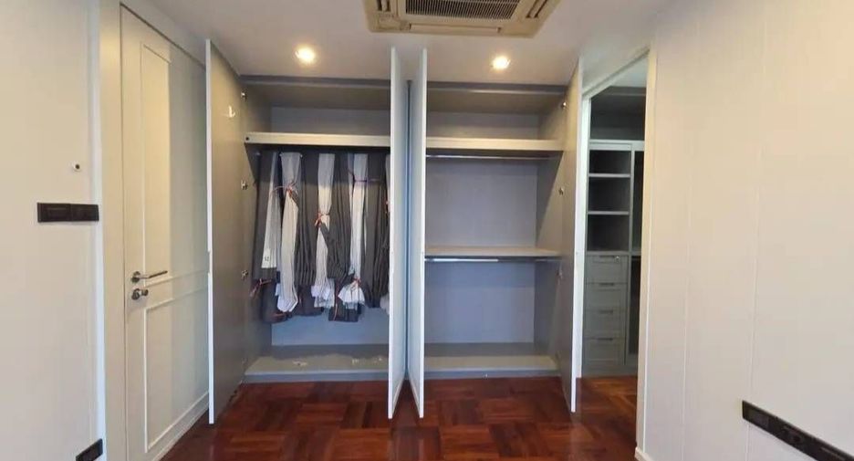 Wohnung zum Kauf mit 1 Zimmer in Khlong Toei, Bangkok