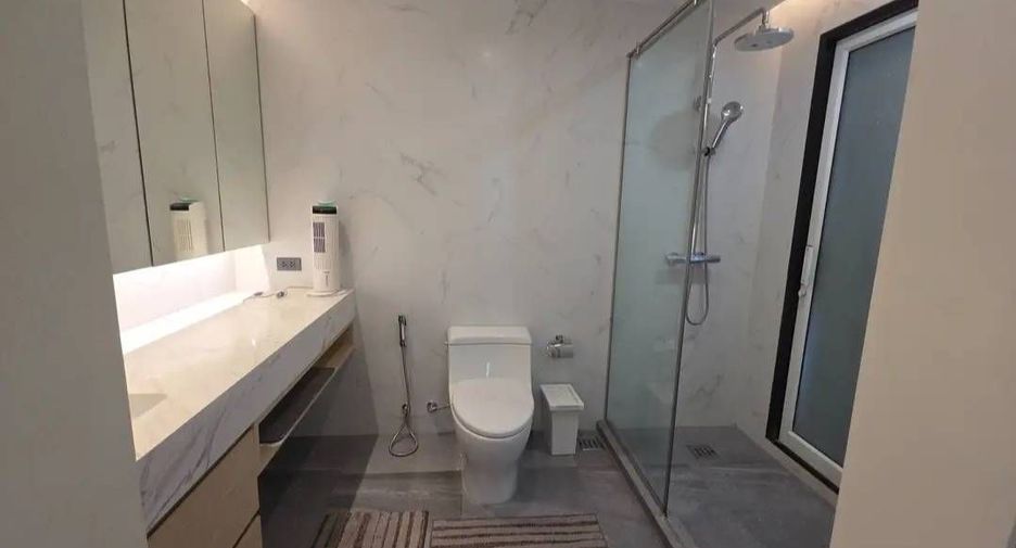 Wohnung zum Kauf mit 1 Zimmer in Khlong Toei, Bangkok