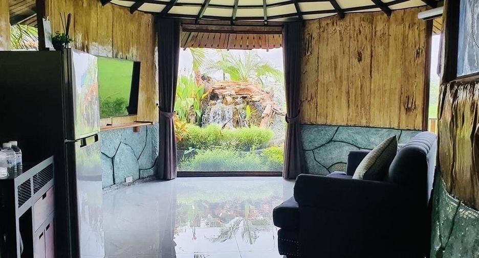 出租 5 卧室 商业空间 在 San Sai, Chiang Mai