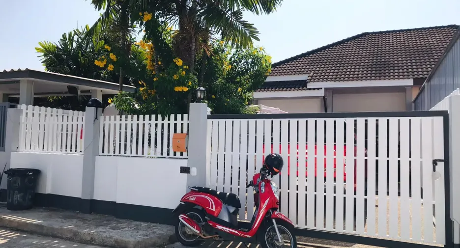 For sale 3 bedrooms house in Mueang Phuket, Phuket