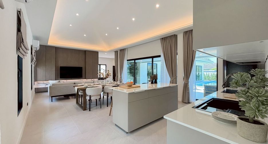 For sale 3 bedrooms villa in Hua Hin, Prachuap Khiri Khan