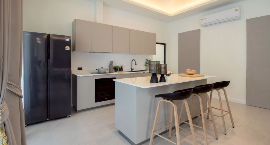 For sale 3 bedrooms villa in Hua Hin, Prachuap Khiri Khan