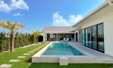 For sale 3 bedrooms villa in Hua Hin, Prachuap Khiri Khan