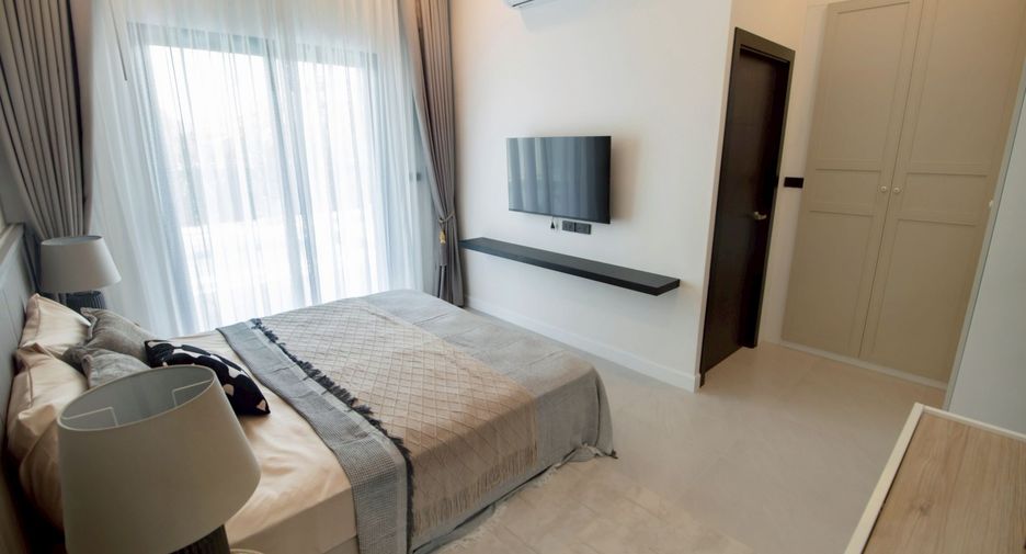 For sale 3 bedrooms villa in Hua Hin, Prachuap Khiri Khan
